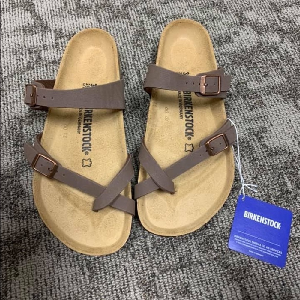 NWT Birkenstock Mayari Mocha sandals
